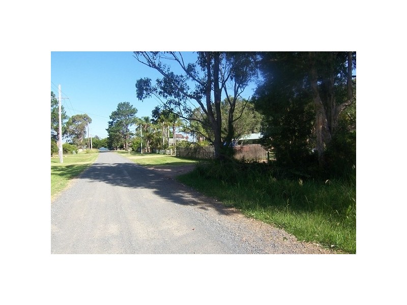 4 Morantes Street, Pindimar NSW 2324