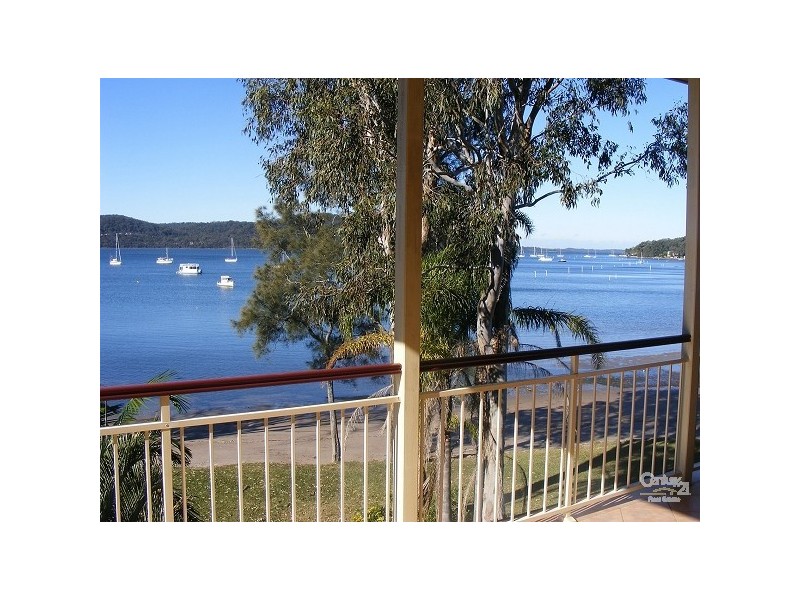 16 Merriwa Boulevarde, North Arm Cove NSW 2324