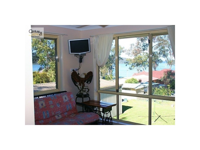 24 Eastslope Way, North Arm Cove NSW 2324
