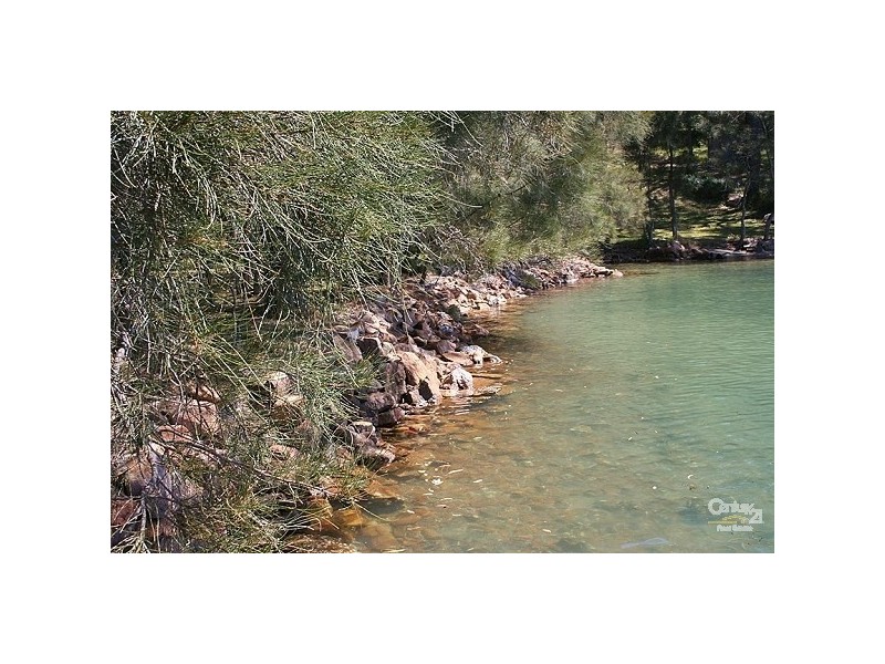 51 Point Circuit, North Arm Cove NSW 2324
