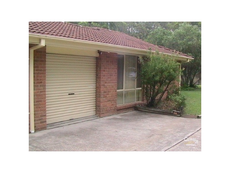 8 Wombourne Rd, Tea Gardens NSW 2324