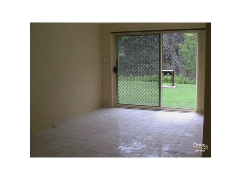 8 Wombourne Rd, Tea Gardens NSW 2324