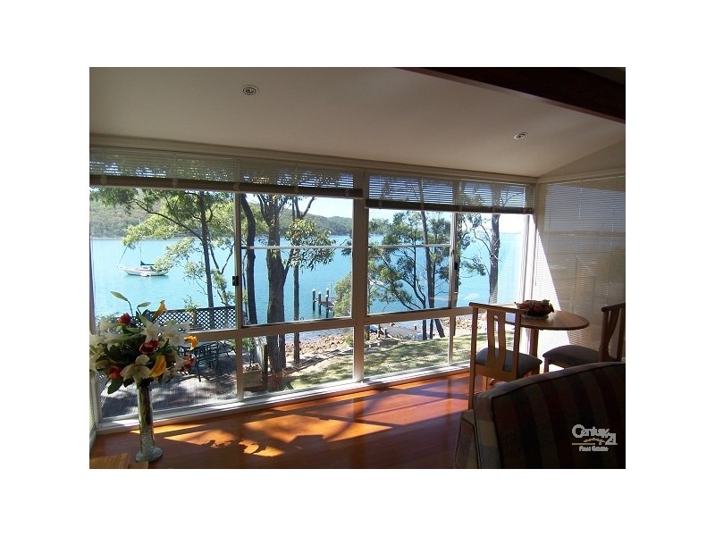 156 Cove Blvd, North Arm Cove NSW 2324