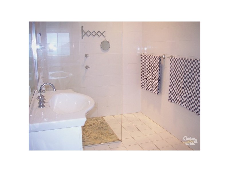 81 The Boulevarde, Hawks Nest NSW 2324