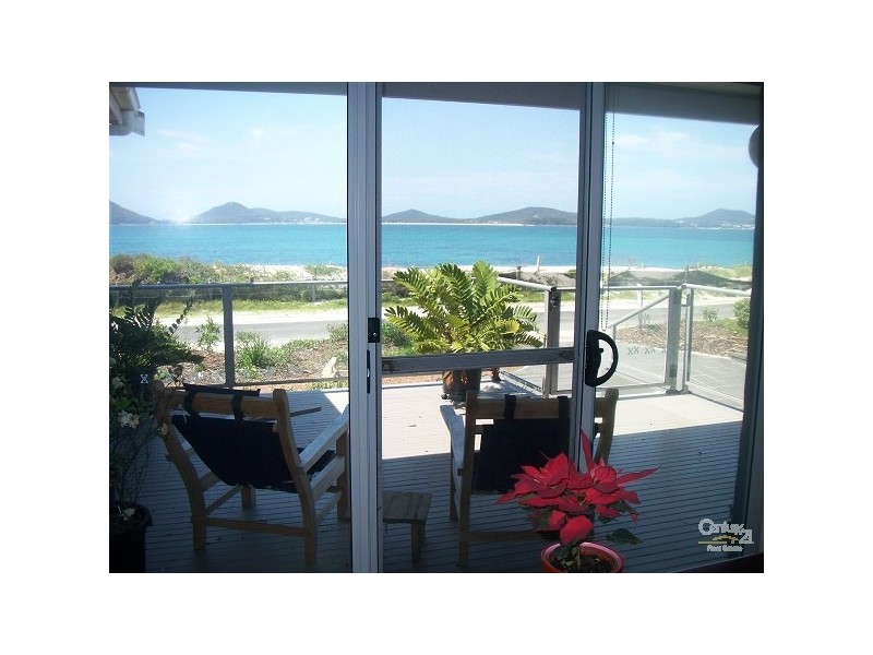 81 The Boulevarde, Hawks Nest NSW 2324