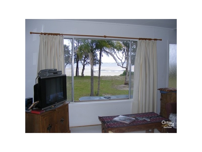 12 12a Cambage St, Pindimar NSW 2324