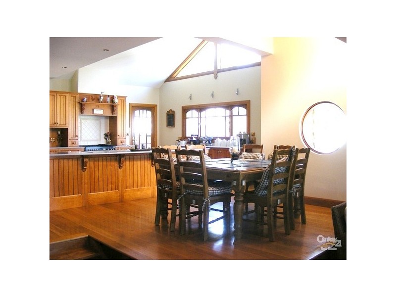 6 The Esplanade, North Arm Cove NSW 2324