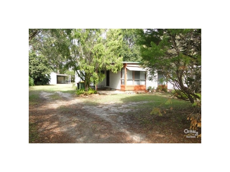 18 Booner St, Hawks Nest NSW 2324