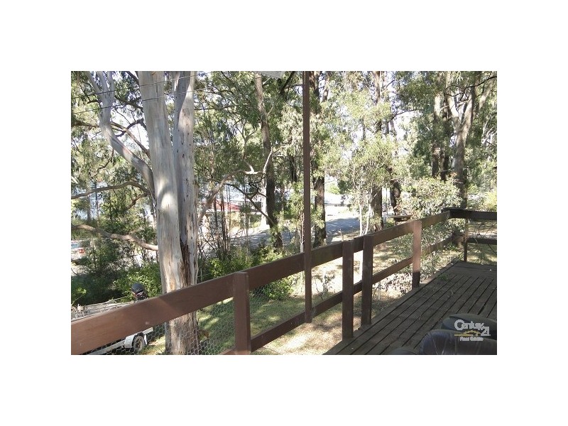 7 Cove Boulevarde, North Arm Cove NSW 2324