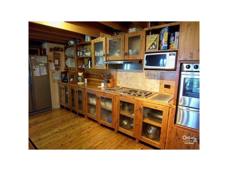 37 The Esplanade, North Arm Cove NSW 2324