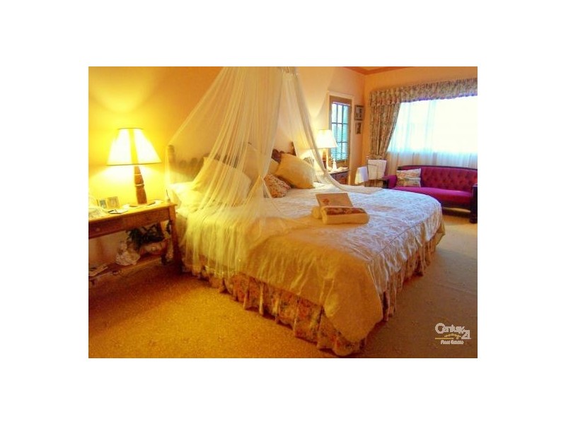 37 The Esplanade, North Arm Cove NSW 2324