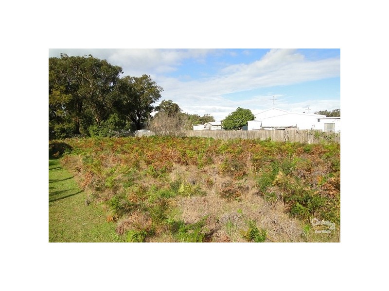 86 Myall St, Tea Gardens NSW 2324