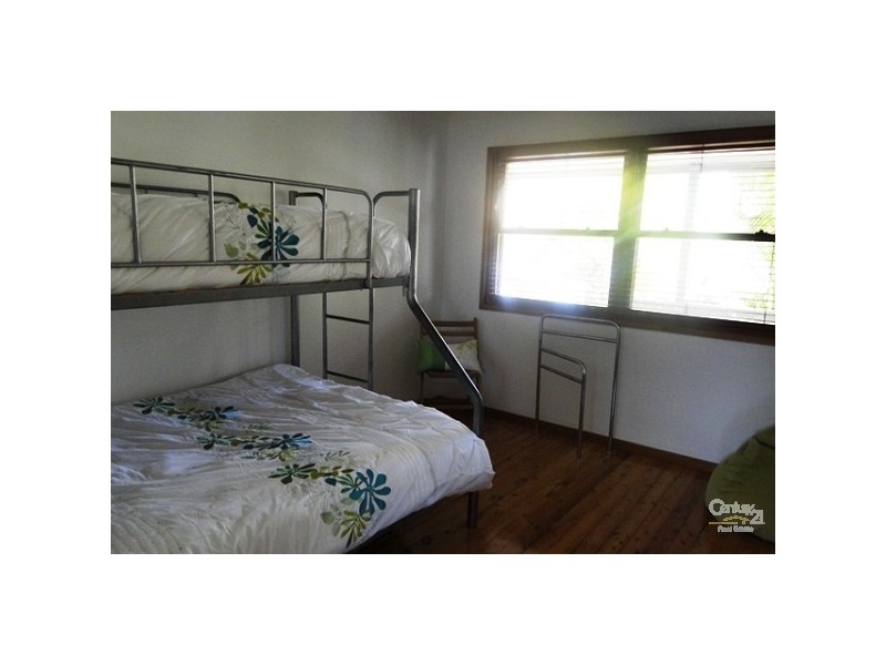 29 Coupland Ave, Tea Gardens NSW 2324