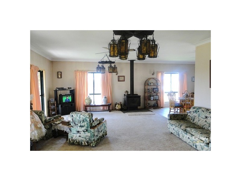 760 Warraba Rd, The Branch NSW 2425