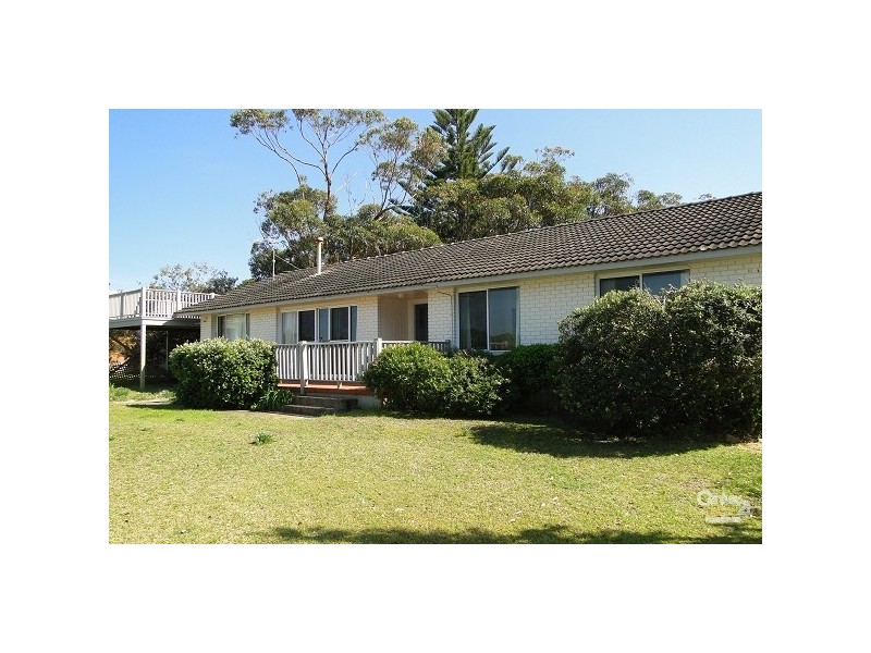 95 The Boulevarde, Hawks Nest NSW 2324