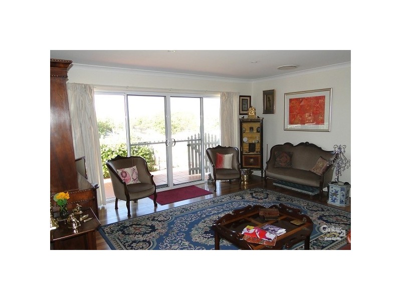 95 The Boulevarde, Hawks Nest NSW 2324