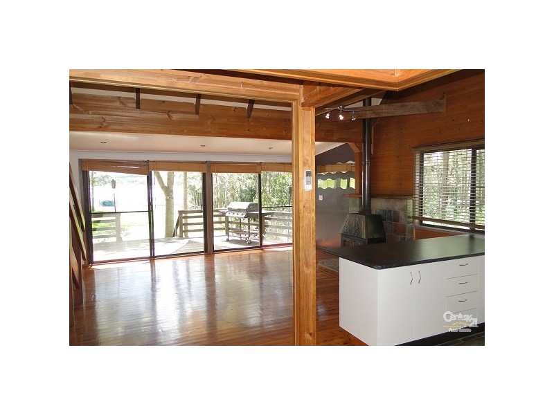 25 Pleasant View Parade, Bundabah NSW 2324