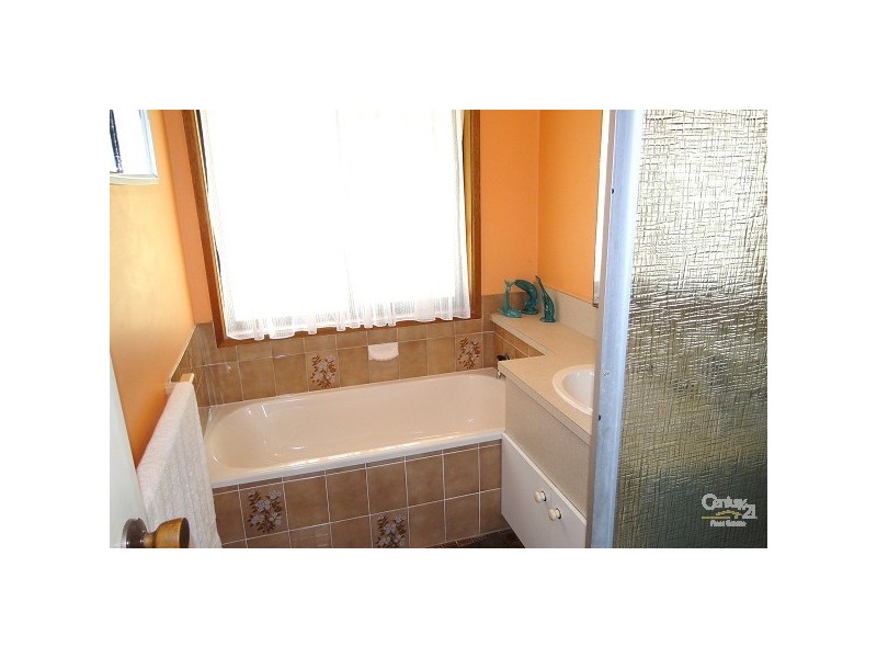 71 Cove Boulevarde, North Arm Cove NSW 2324