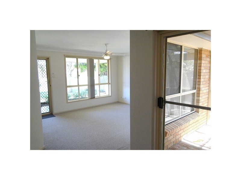 1/42 Budgeree St, Tea Gardens NSW 2324