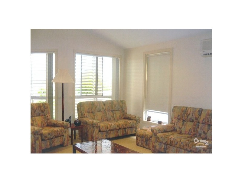 1-3 Coupland Ave, Tea Gardens NSW 2324