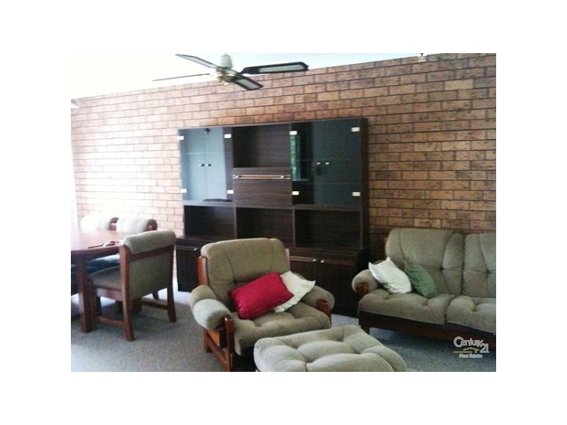 2 Morang St, Hawks Nest NSW 2324