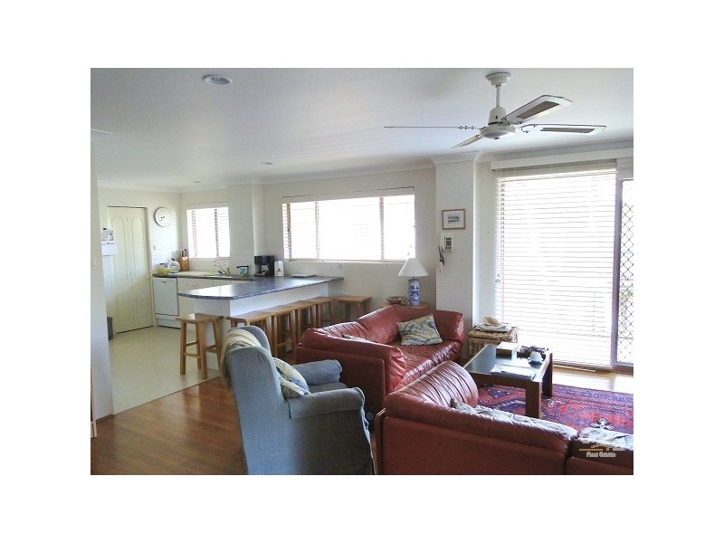 32 Binda St, Hawks Nest NSW 2324