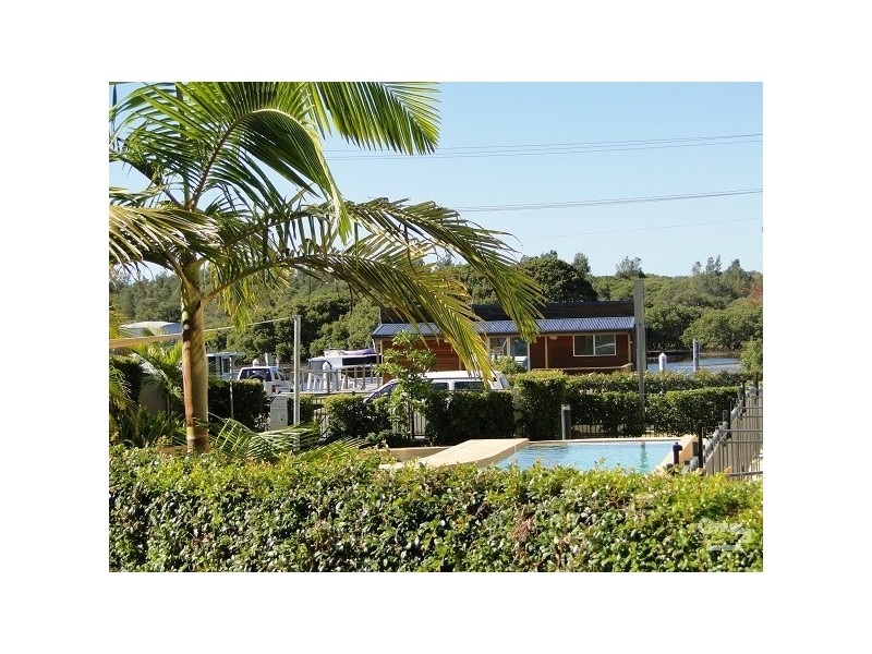 104/21-23 Marine Dr, Tea Gardens NSW 2324