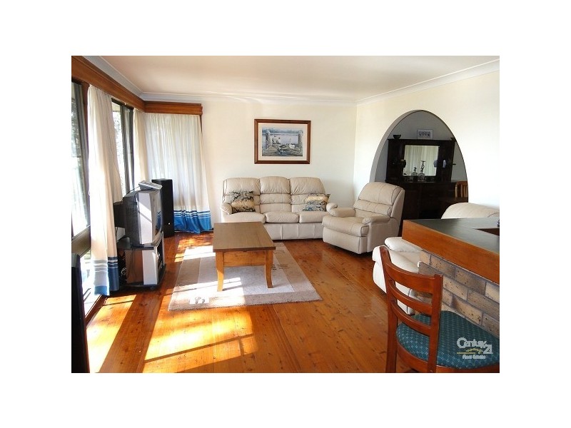 5 Merriwa Boulevarde, North Arm Cove NSW 2324