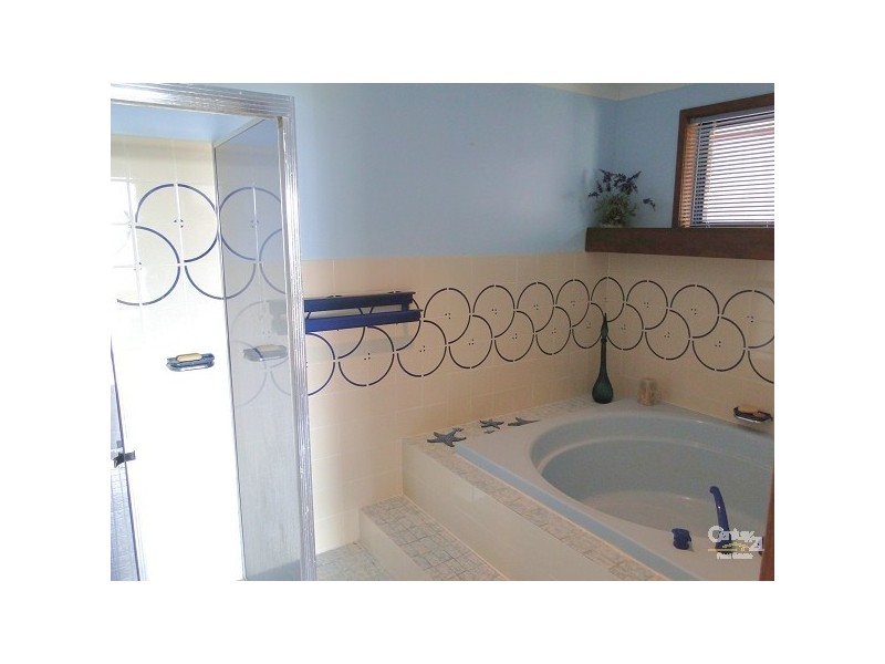 5 Merriwa Boulevarde, North Arm Cove NSW 2324