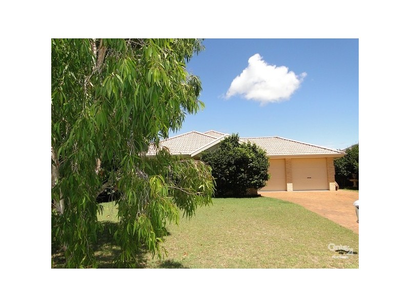 4 Genoa Grove, Tea Gardens NSW 2324