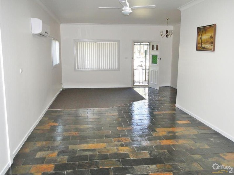 75 Booner St, Hawks Nest NSW 2324