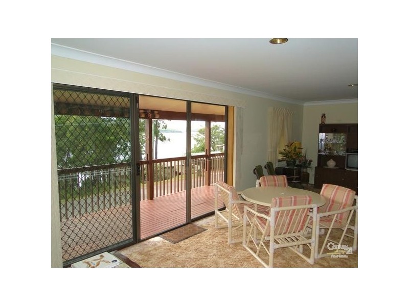 135 Cove Boulevarde, North Arm Cove NSW 2324