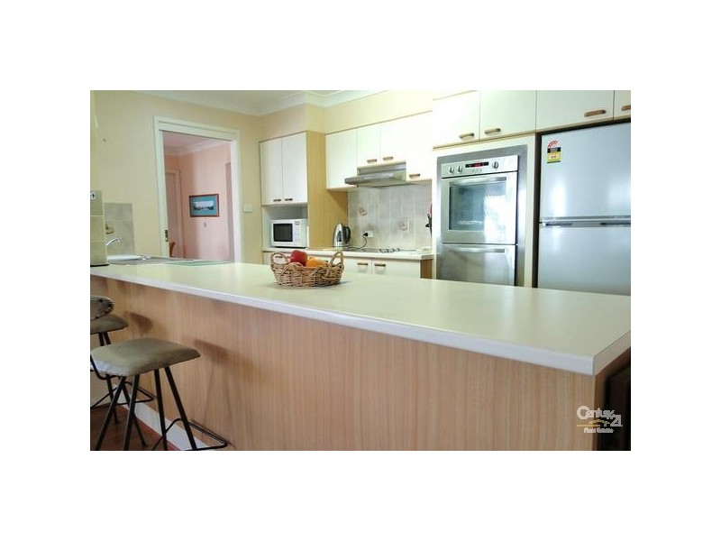 31 Myall St, Tea Gardens NSW 2324