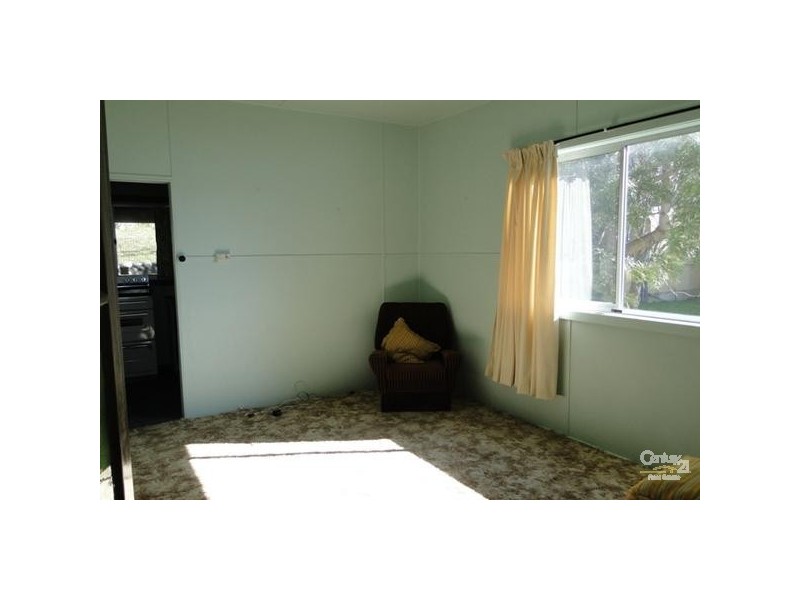 18 Cove Blvd, North Arm Cove NSW 2324