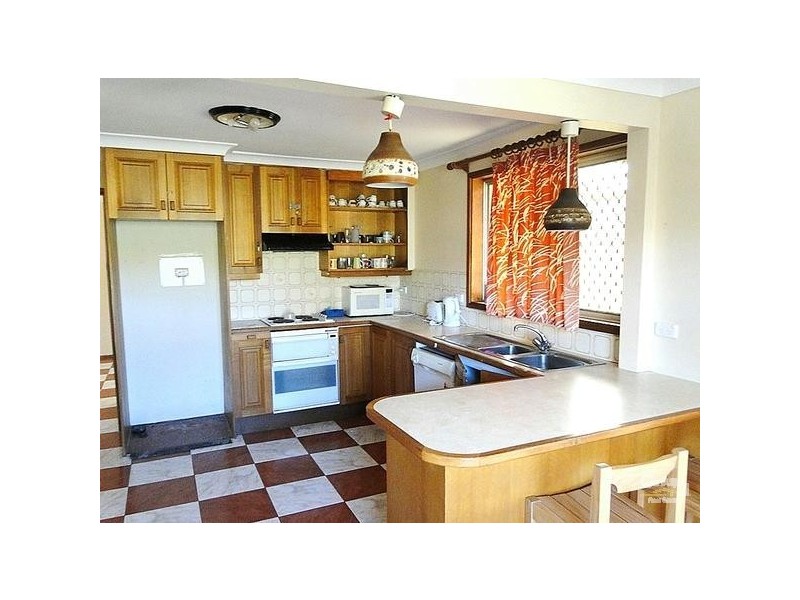 1 Perrumba Street, Hawks Nest NSW 2324