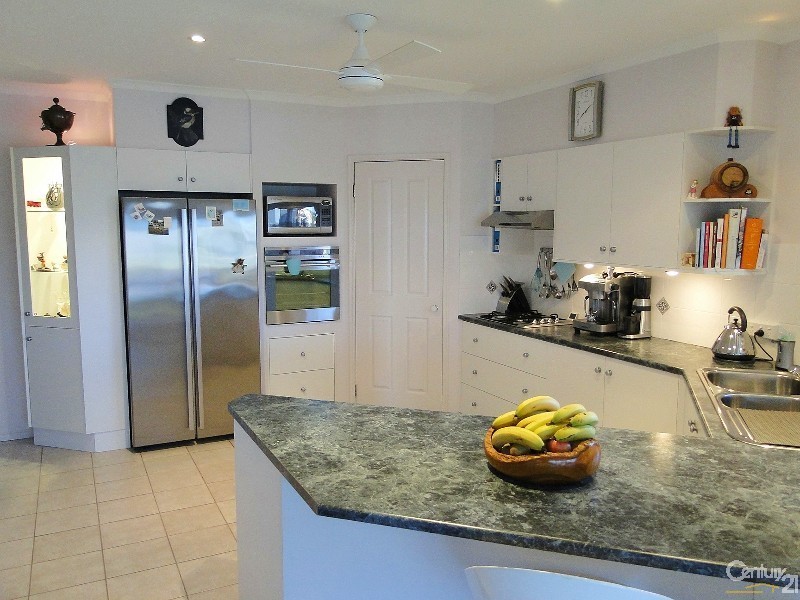 52 Windward Ct, Tea Gardens NSW 2324