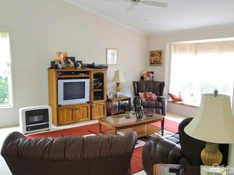 20 Higgins Close, Tea Gardens NSW 2324