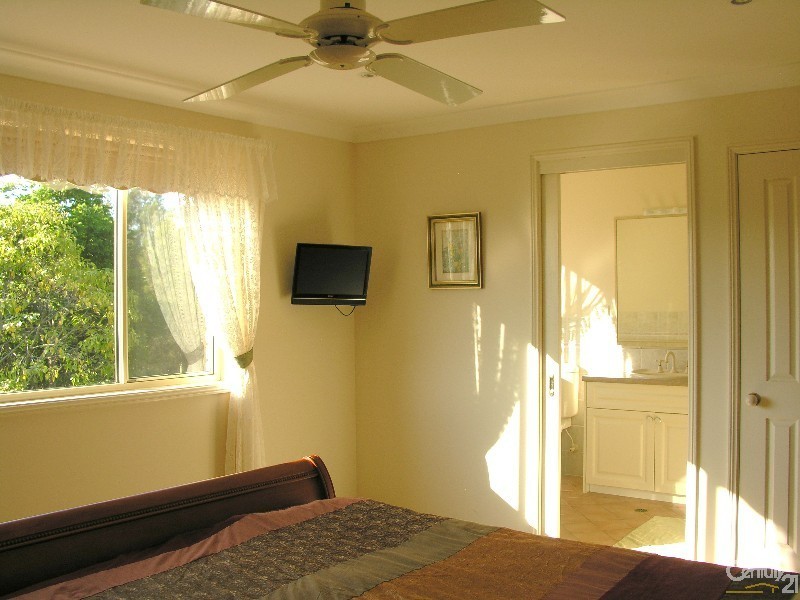 20 Higgins Close, Tea Gardens NSW 2324