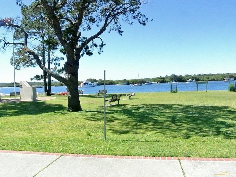 131 Marine Dr, Tea Gardens NSW 2324