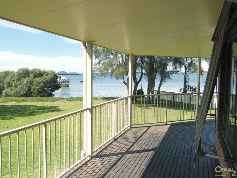 55 Wombo St, Pindimar NSW 2324