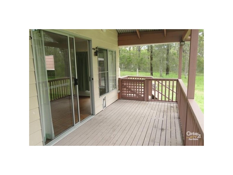 22 Cove Ave, Bundabah NSW 2324