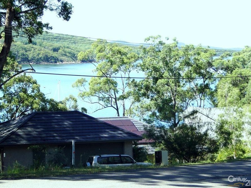 127 Cove Boulevarde, North Arm Cove NSW 2324