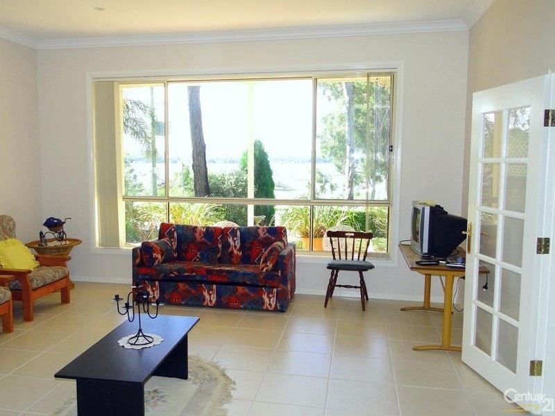 57 Eastslope Way, North Arm Cove NSW 2324