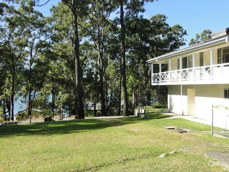 103 Eastslope Way, North Arm Cove NSW 2324