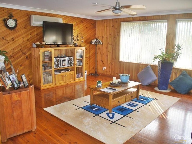 8  George St, Karuah NSW 2324