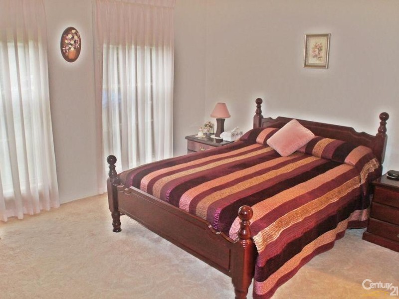 5 Genoa Grove, Tea Gardens NSW 2324