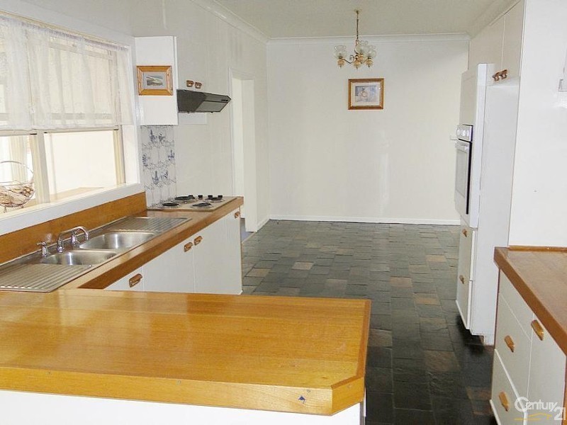 75 Booner St, Hawks Nest NSW 2324