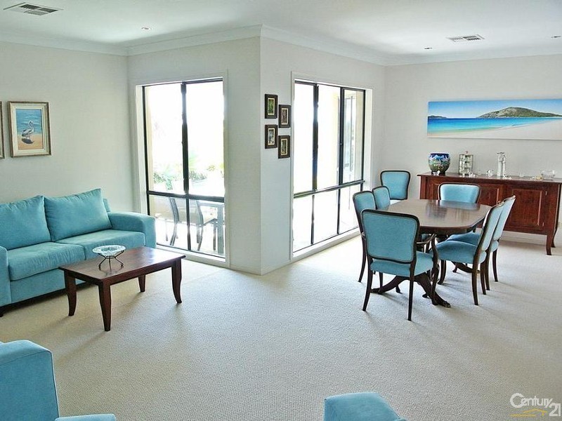 62 Windward Circuit, Tea Gardens NSW 2324