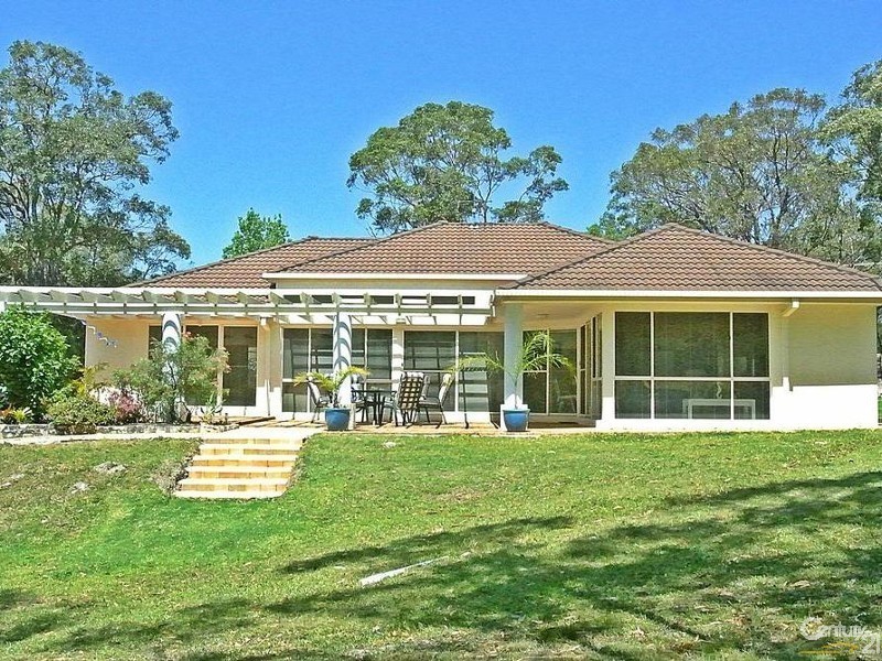5 Kooraru Close, Tea Gardens NSW 2324