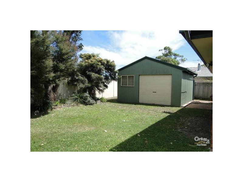 10 Holbert St, Tea Gardens NSW 2324